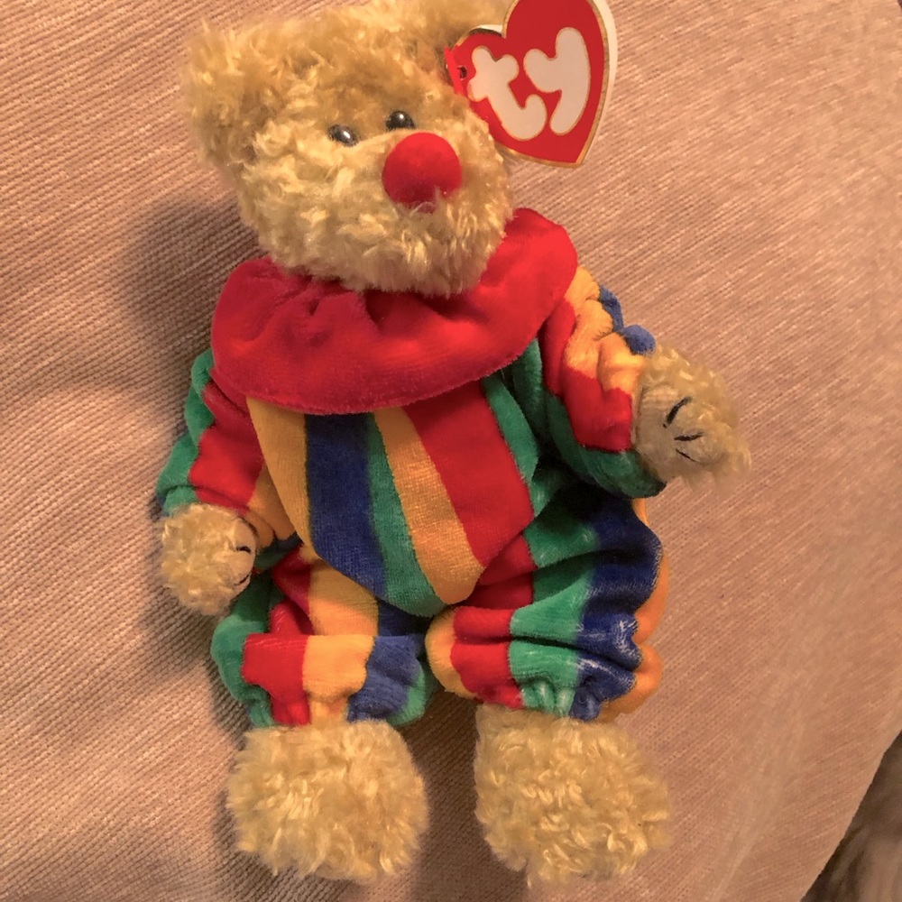 Cute TY Beanie Baby ‘Piccadilly’. Excellent condition. Ear & tush tags in place.